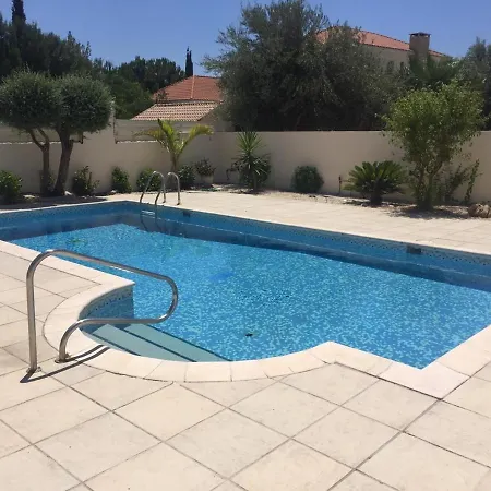 Rossa Villa