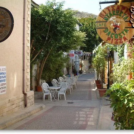 Rossa Villa *
