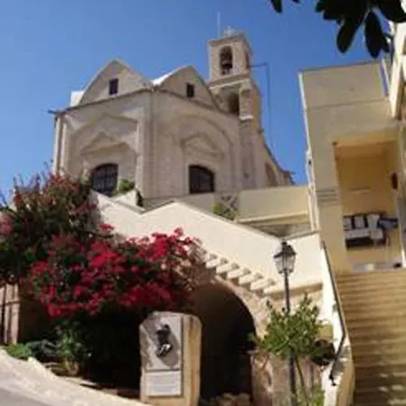 Rossa Pissouri