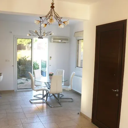 Rossa Villa