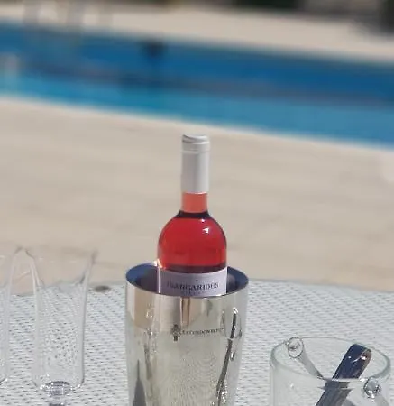 Rossa Vilă Pissouri