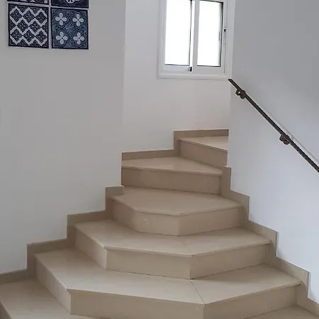 Villa Rossa *